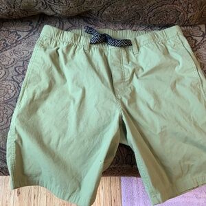 Mountain Hardwear shorts